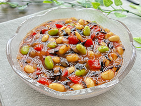 豆とひじきの彩りトマト仕立て